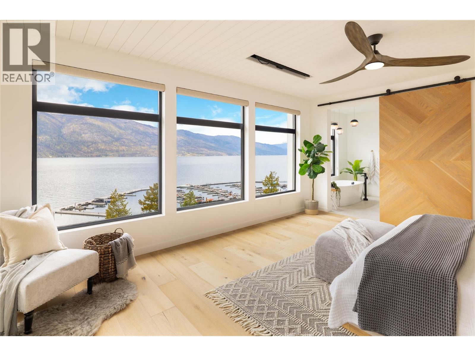 3442 Arrowroot Drive, Kelowna