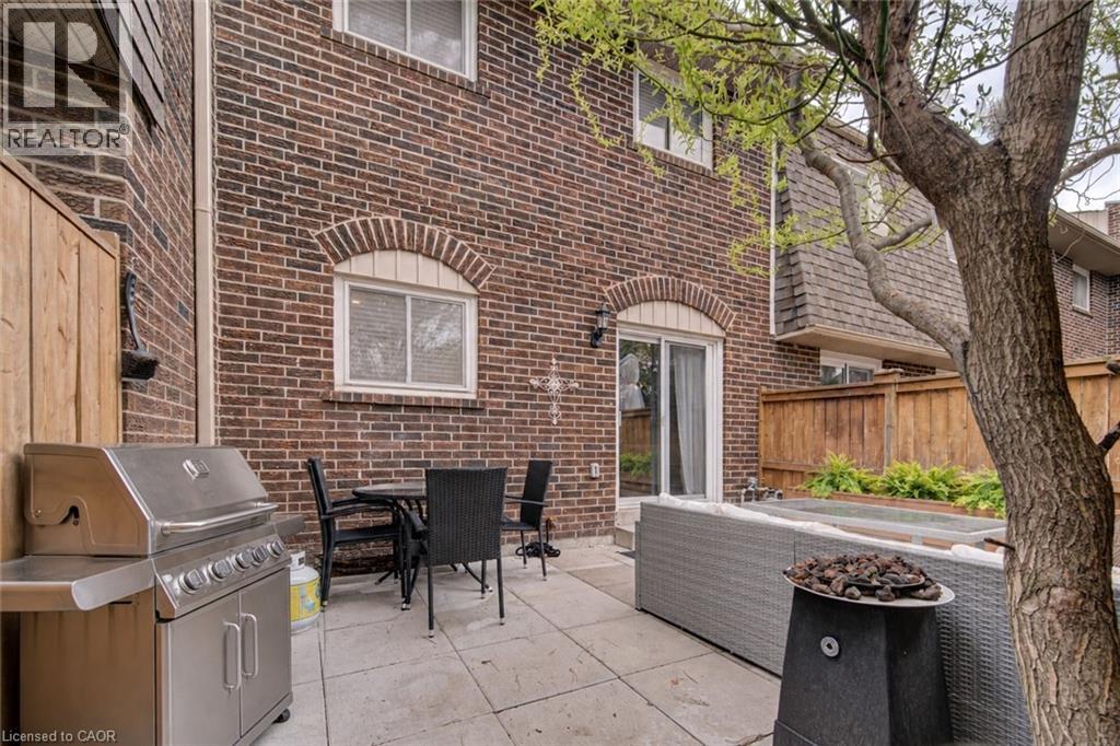 1302 GUELPH Line Unit# 3, Burlington, Ontario, L7P2S9 — Photo 43