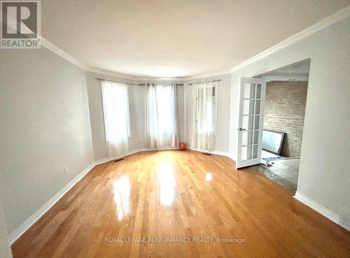 123 NAPOLEON COURT - 5