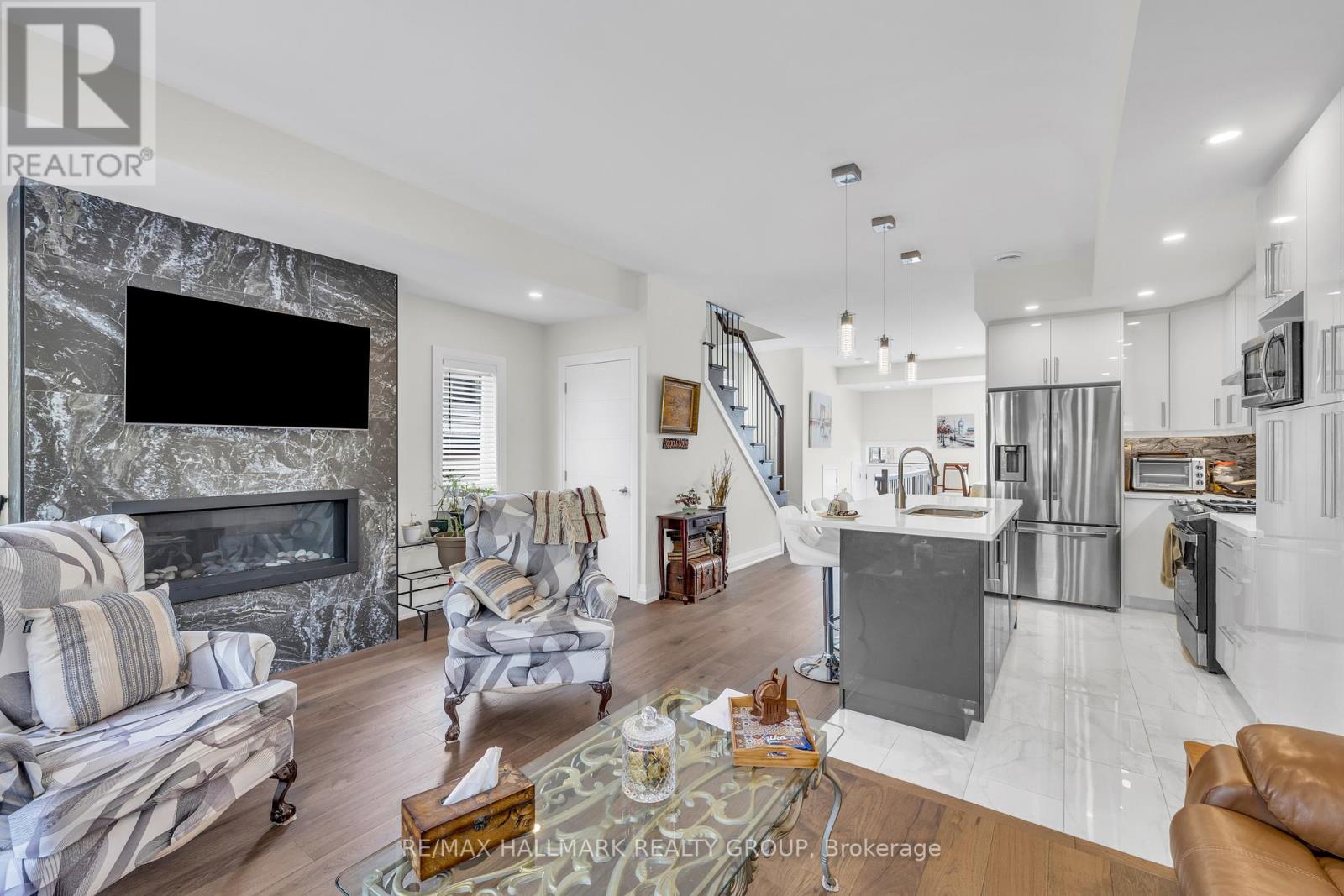 165 LONGPRE STREET - 18