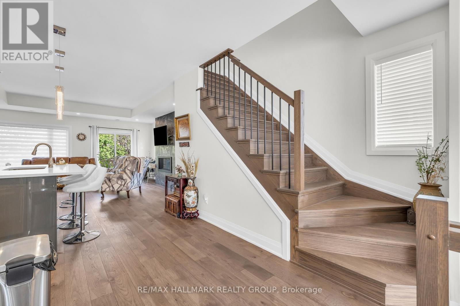 165 LONGPRE STREET - 24