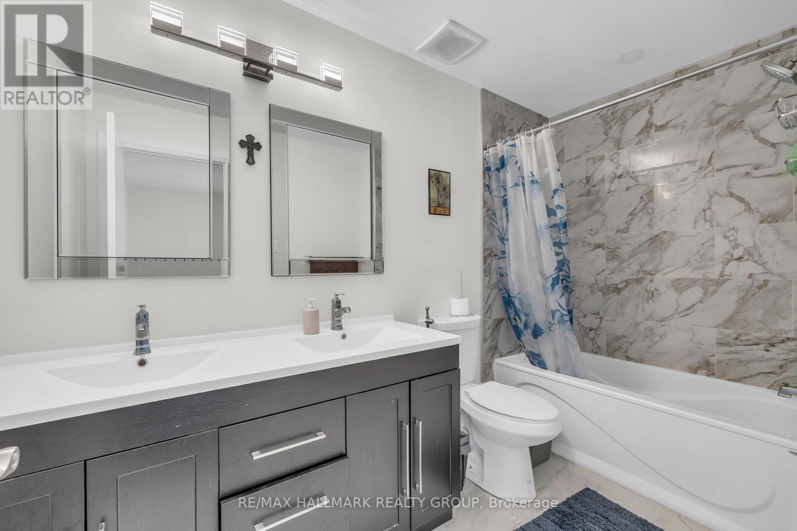 165 LONGPRE STREET - 33