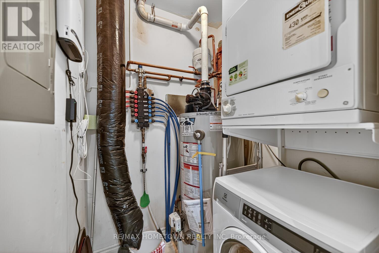 #5 1171 MILLWOOD AVENUE - 22
