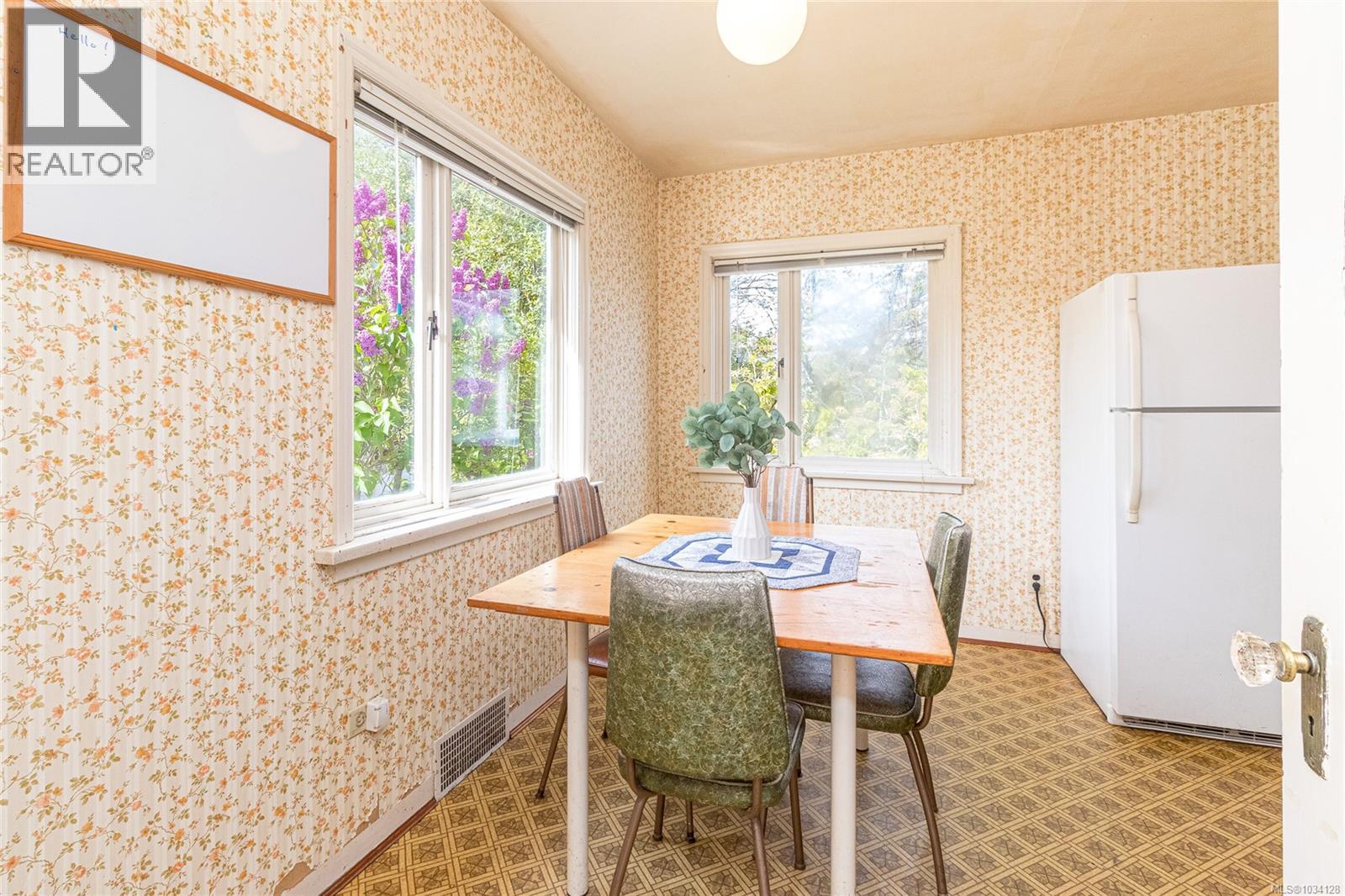  336 Irving Road, Victoria