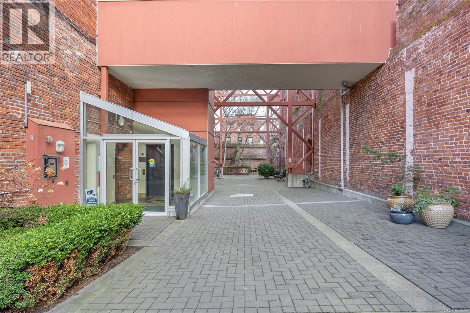 309 524 Yates St, Victoria