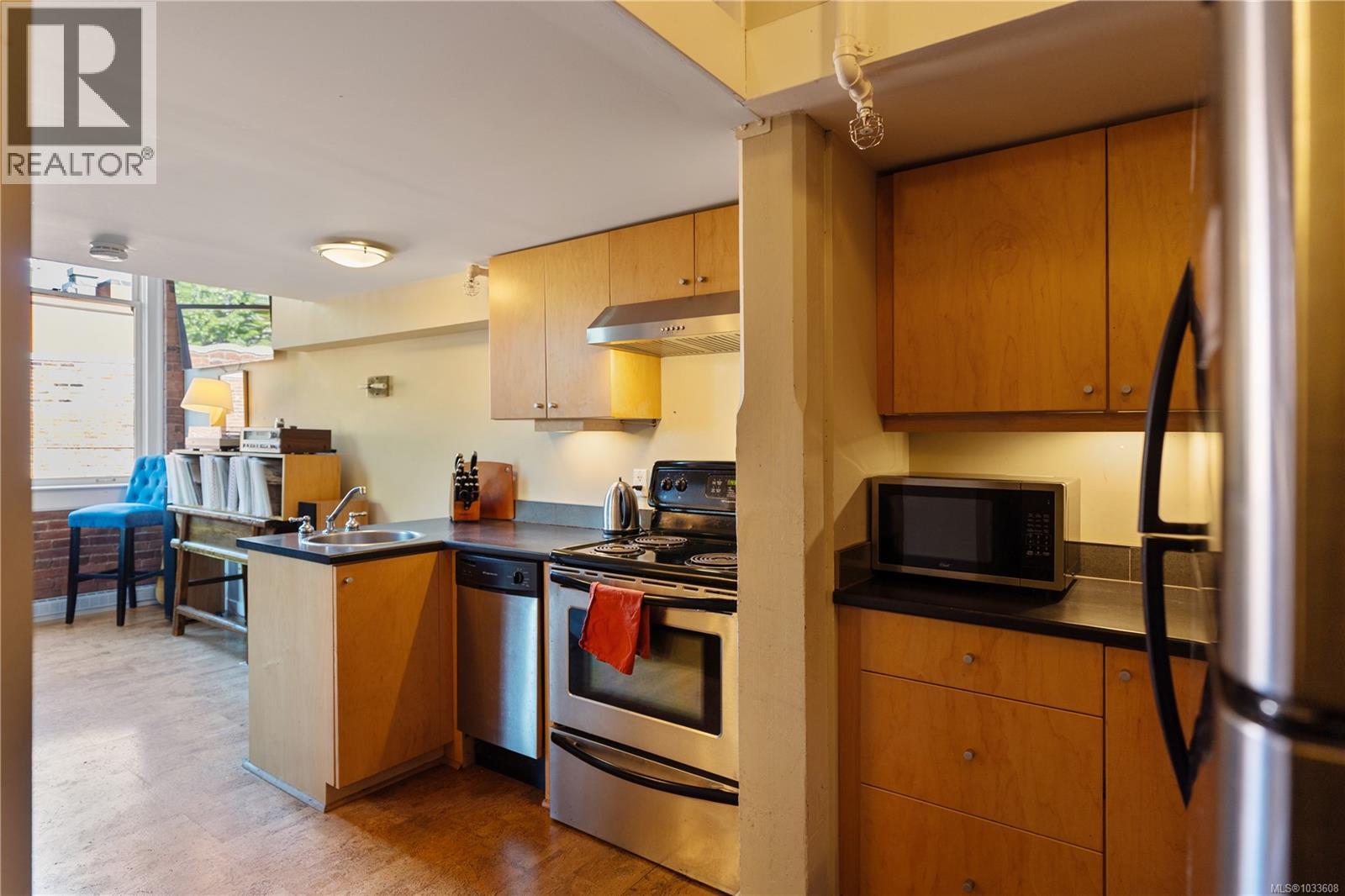 309 524 Yates St, Victoria