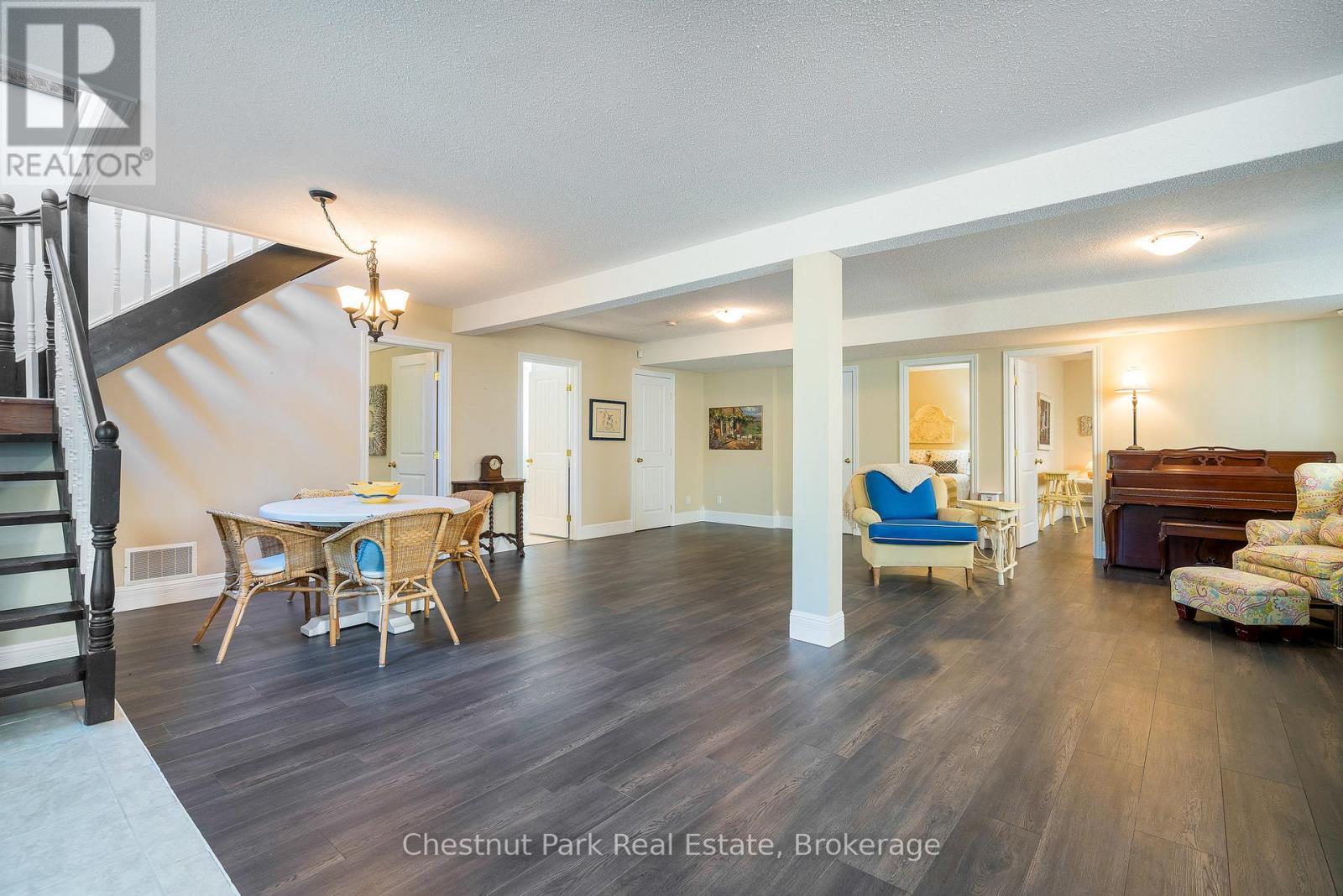 77 FINDLAY DRIVE - 37