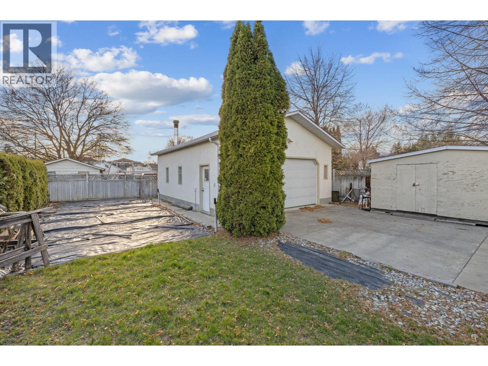 3574 Landie Road, Kelowna