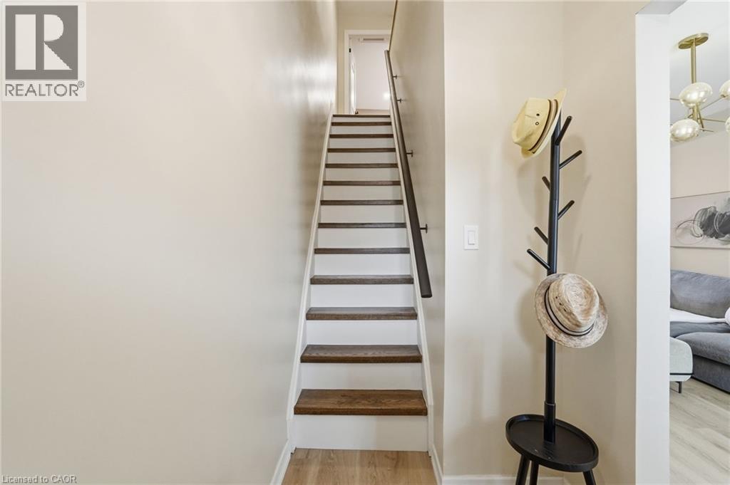 34 BAILLIE Street - 6