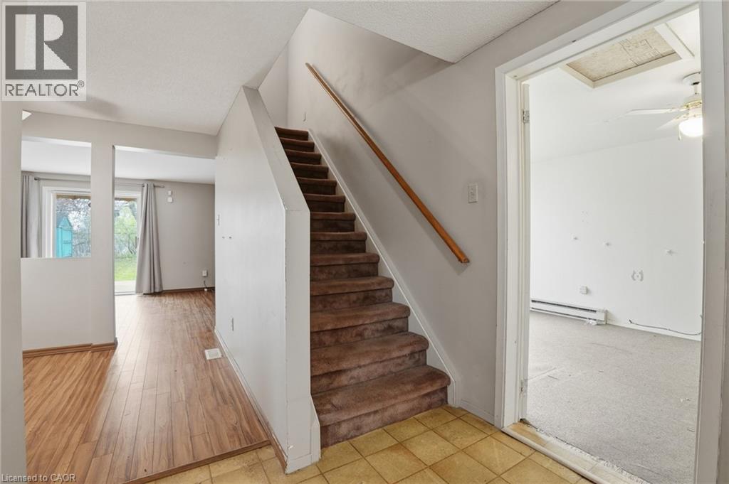 306 SEKURA Street, Cambridge, Ontario, N1R7V8 — Photo 6