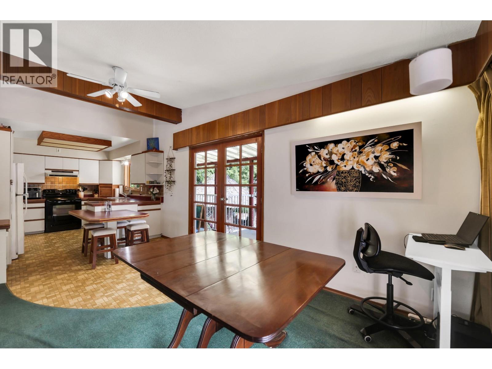 41750 COTTONWOOD ROAD, Squamish