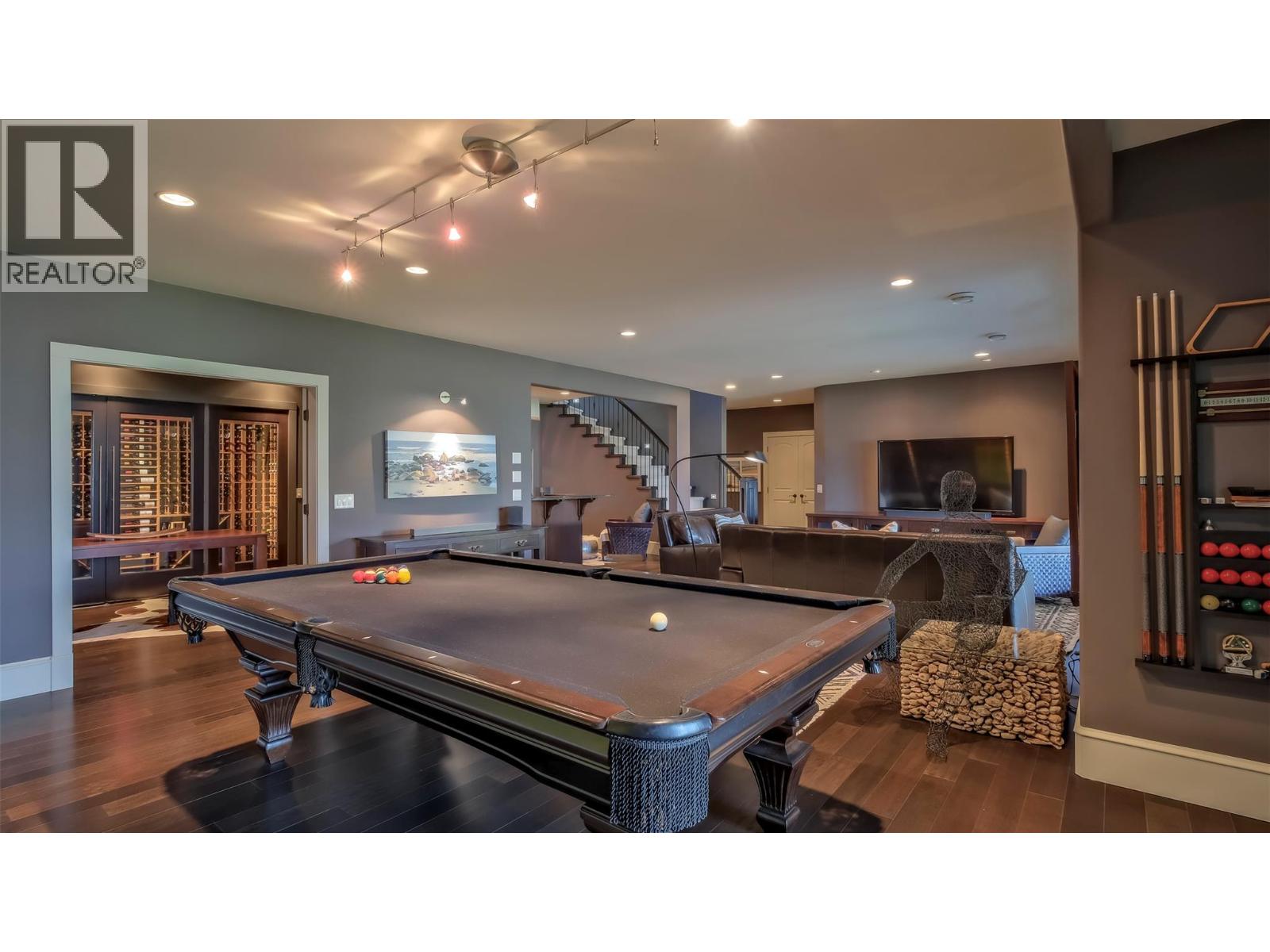 1749 Capistrano Drive, Kelowna