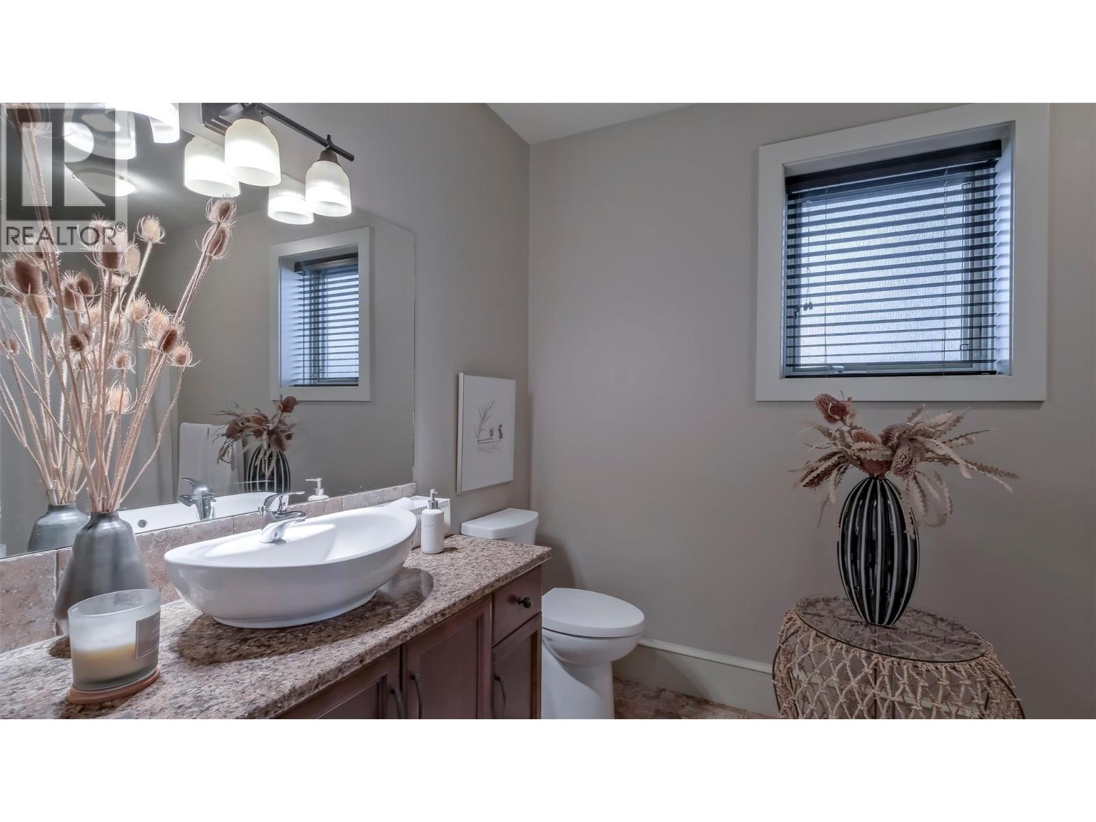 1749 Capistrano Drive, Kelowna