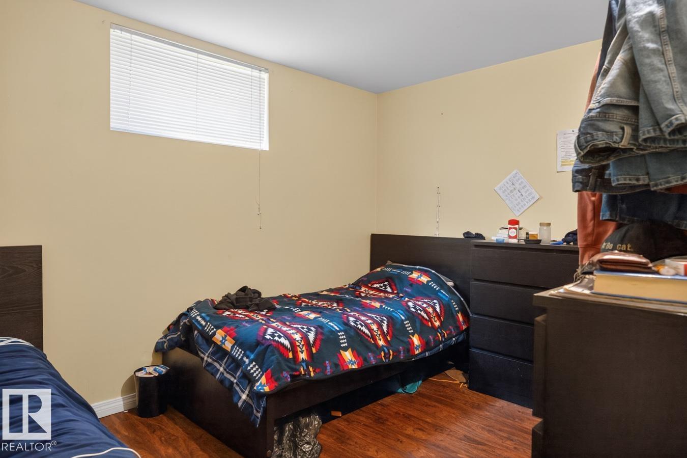 4641 116 AV NW - 23
