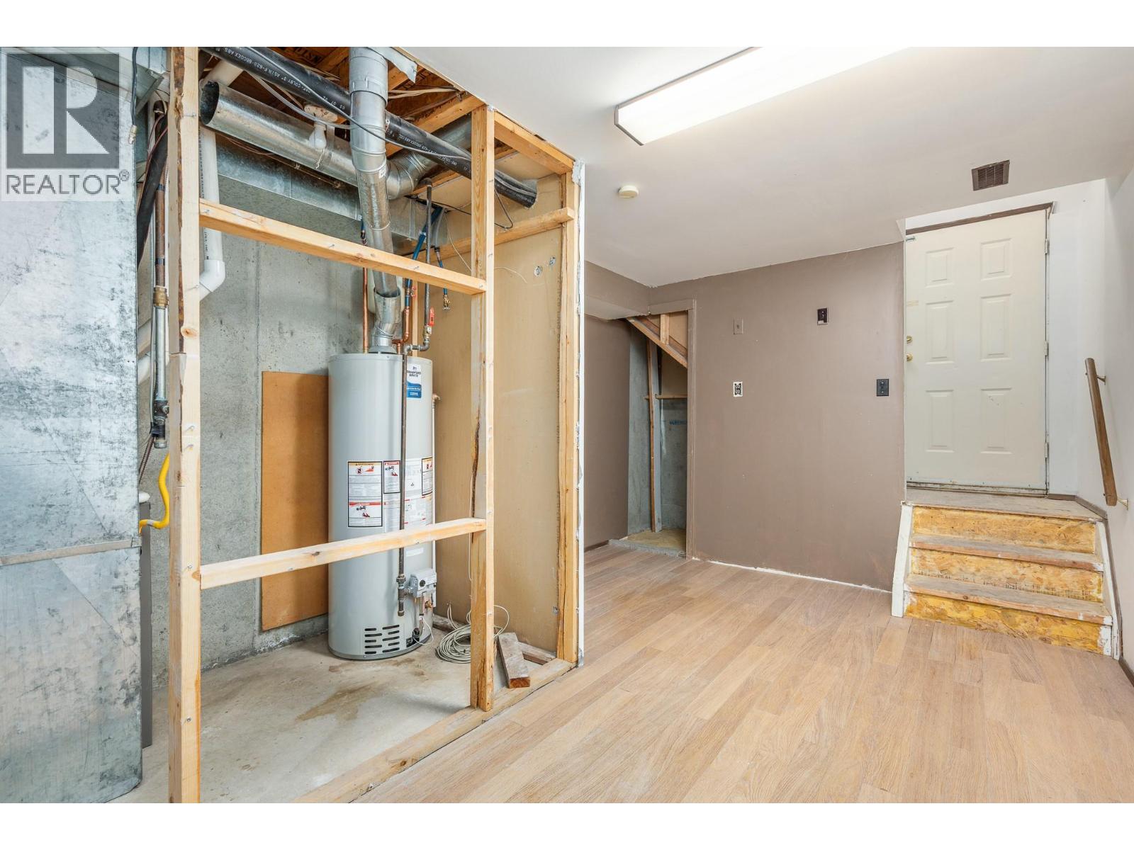 7778 Okanagan Landing Road - 17