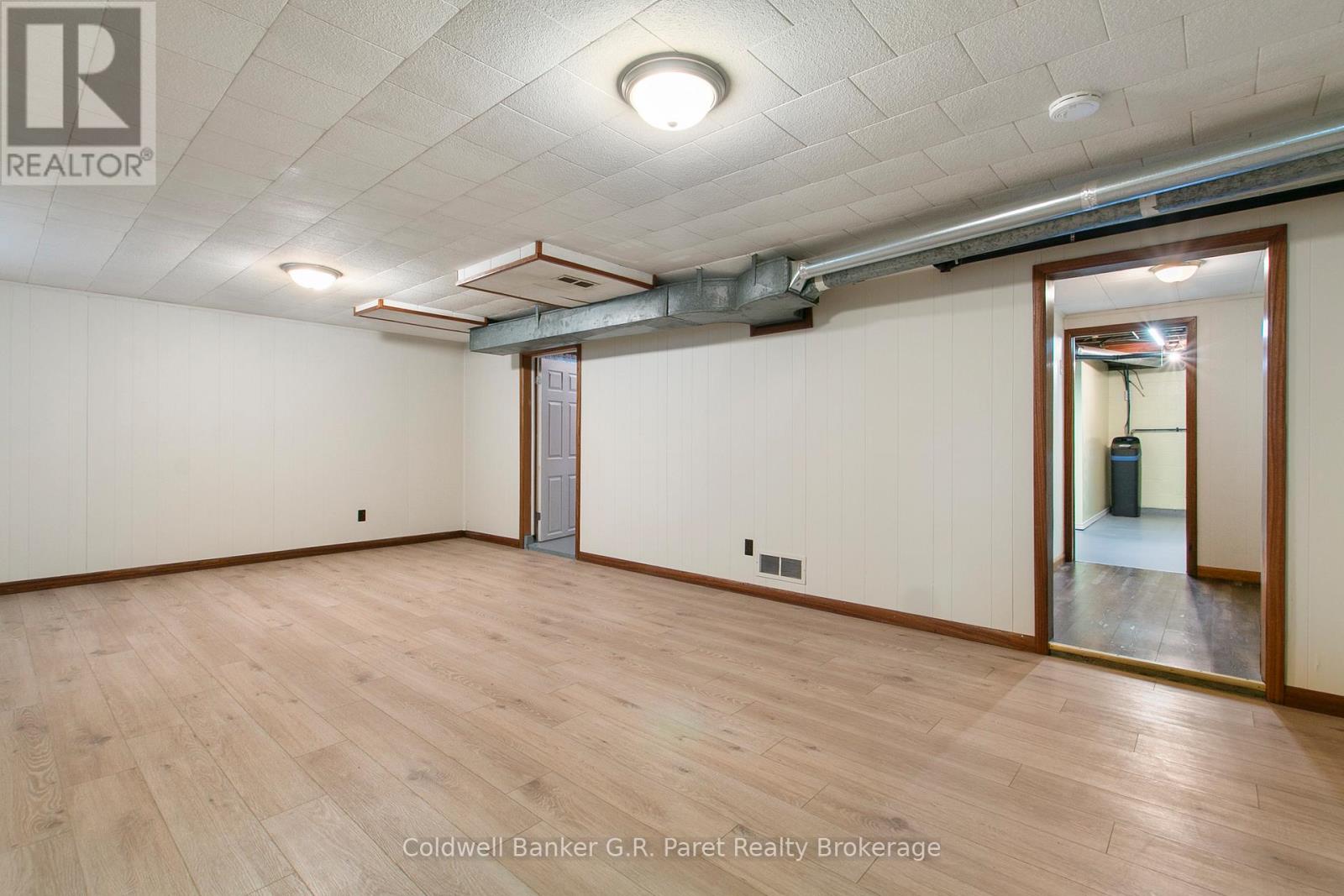 105 QUEEN STREET - 15