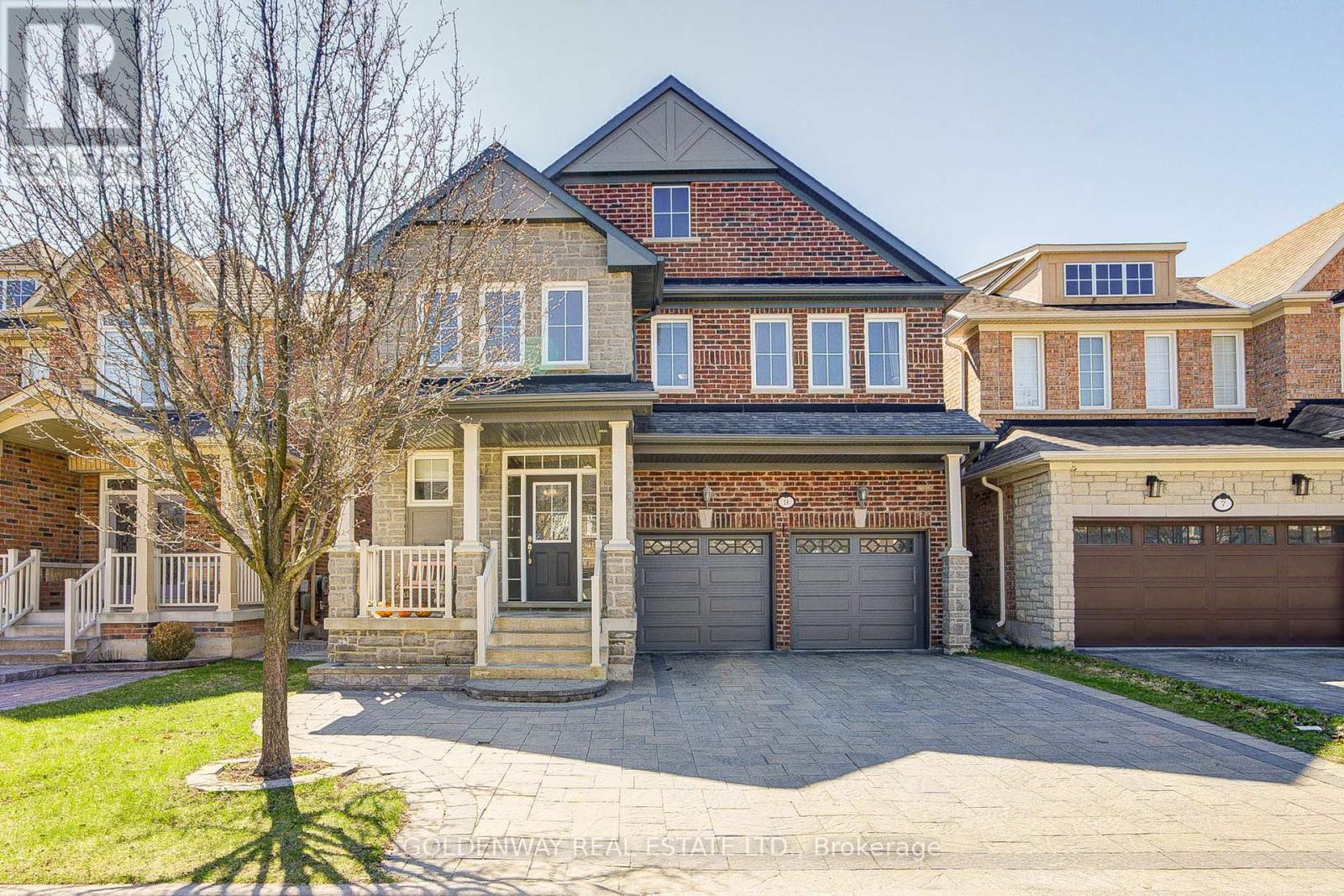 9 DUKE OF CORNWALL DRIVE - 2
