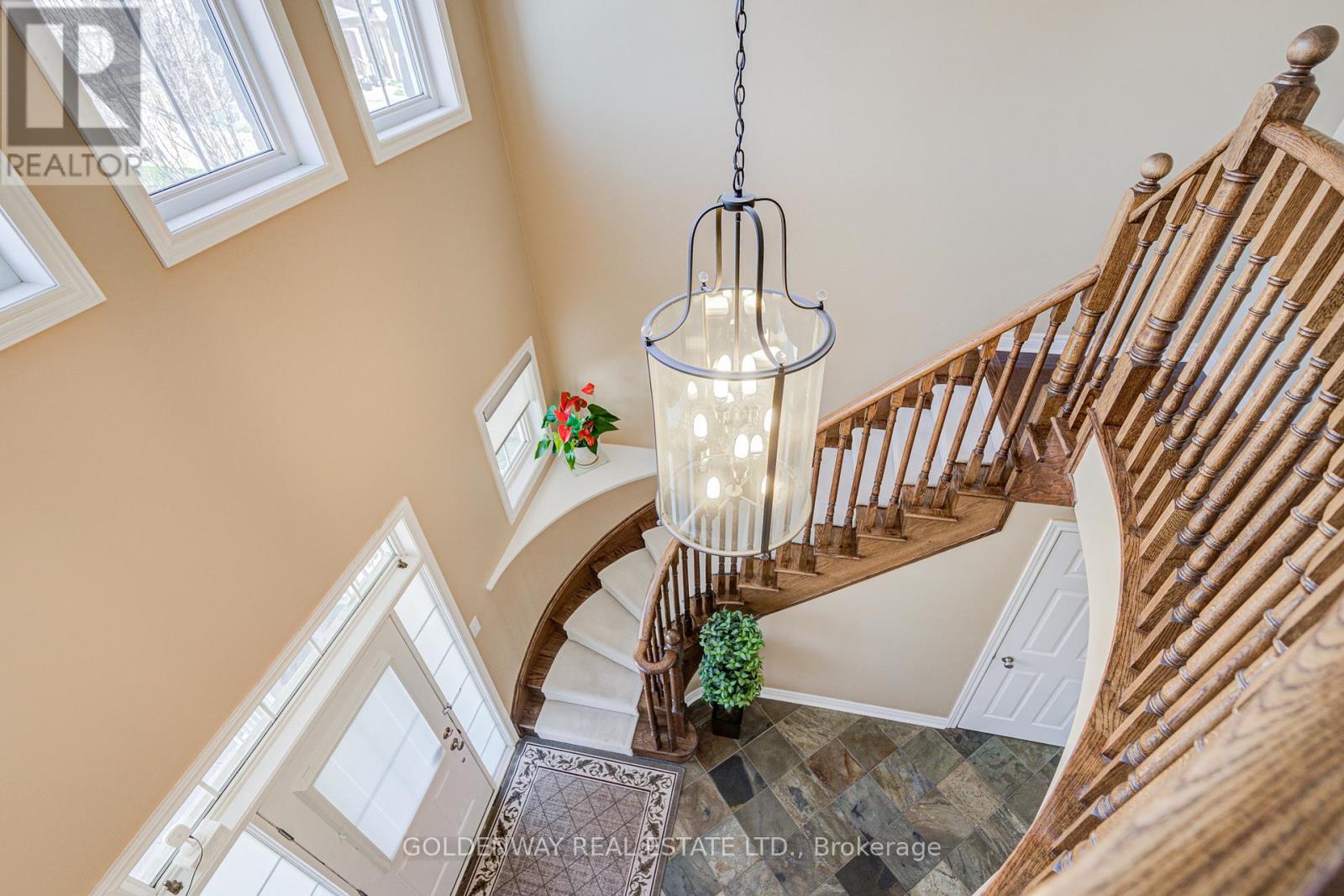 9 DUKE OF CORNWALL DRIVE - 20