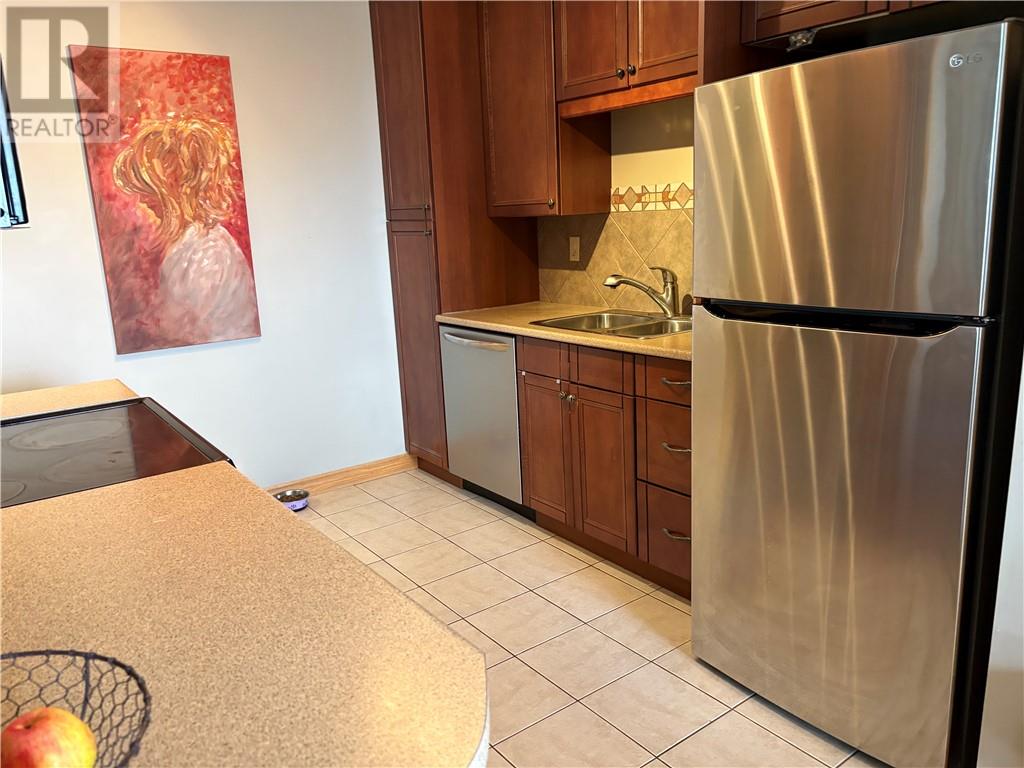 1400 Magnolia Boulevard, Sudbury, Ontario, P3A4V2 — Photo 3