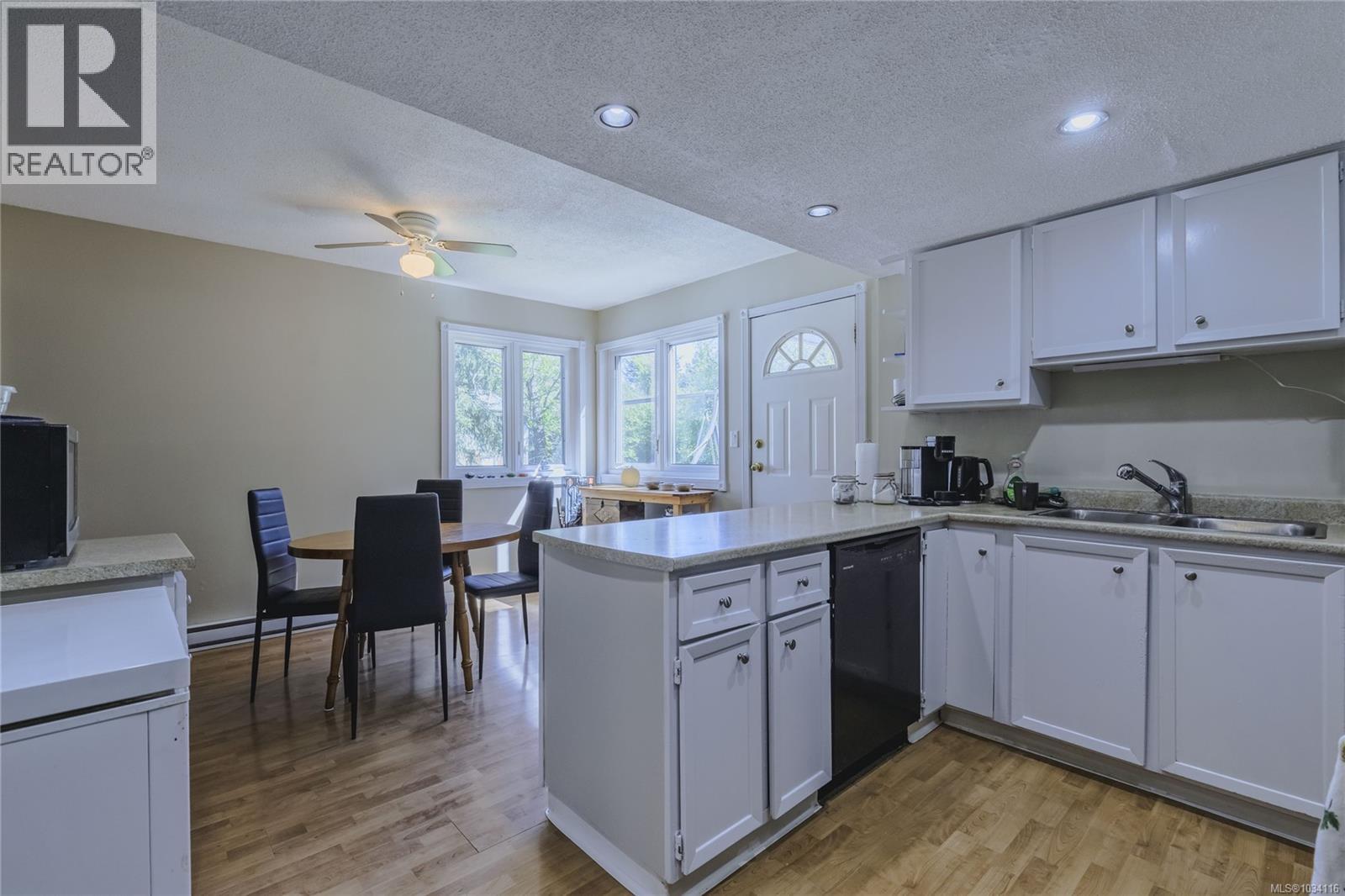 3709 Long Lake Terr - 11