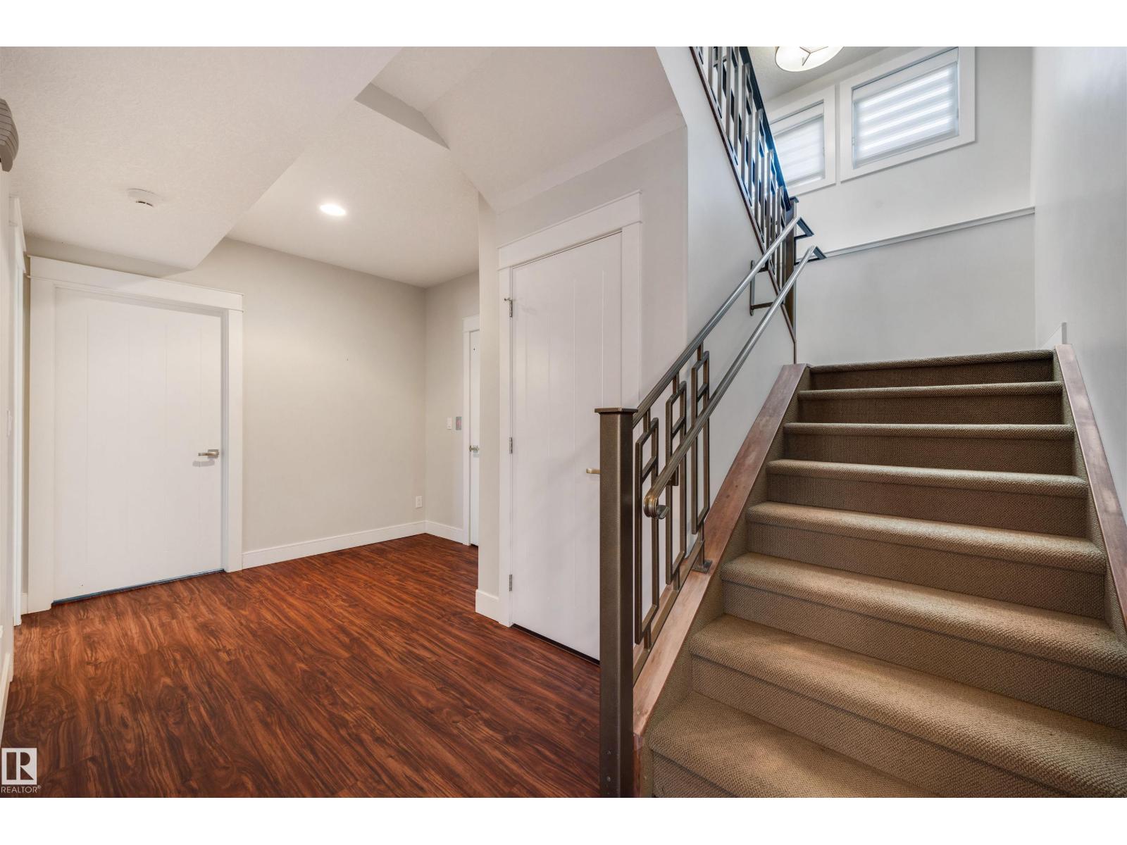 2464 CAMERON RAVINE DR NW, Edmonton