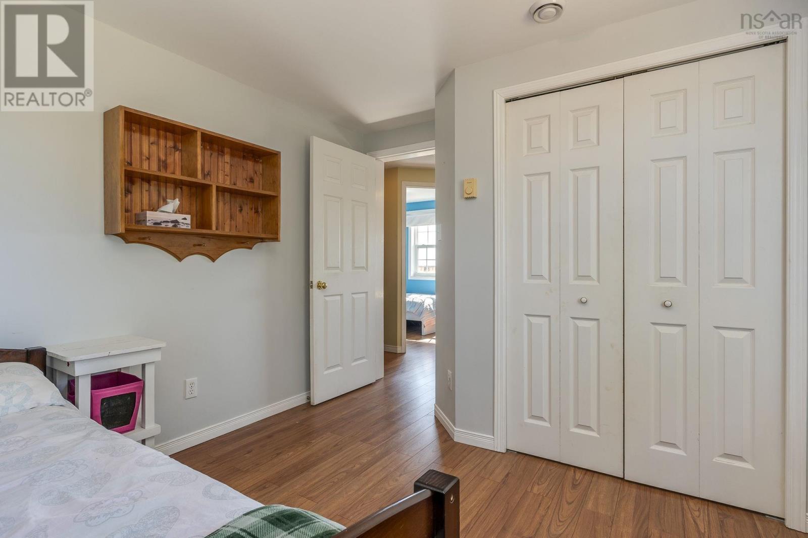 504 Northwest Road - 21