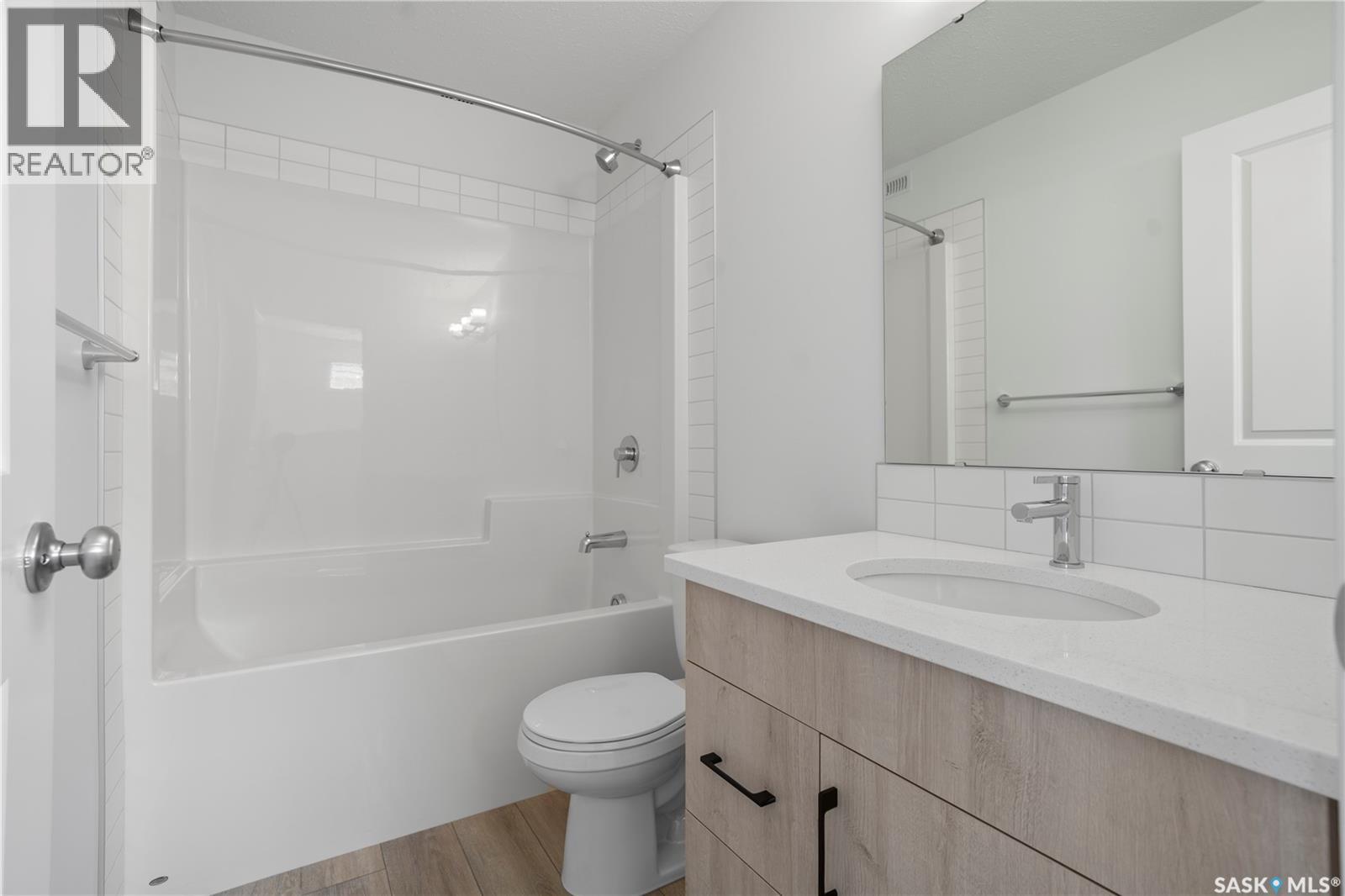 3151 Bowen STREET - 18