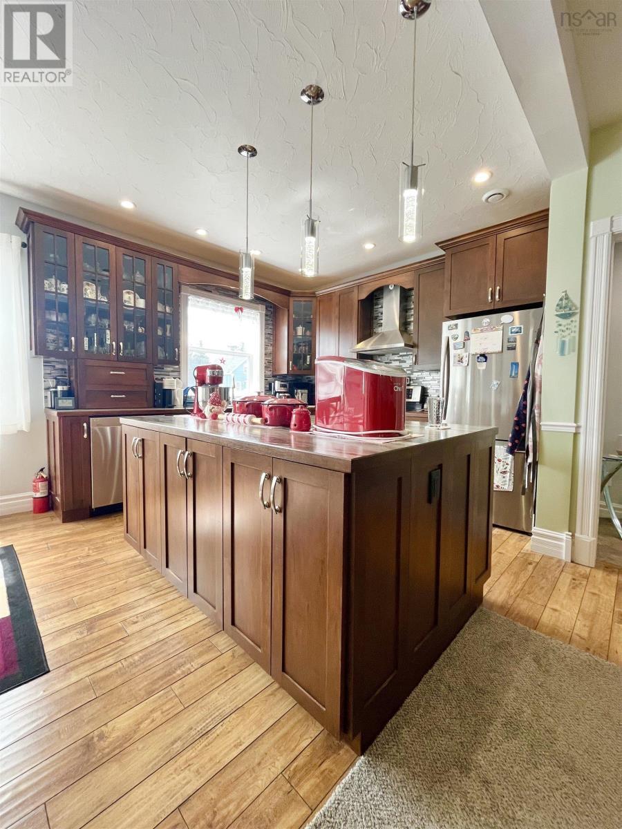 Property 32 of 49 of 17 Clinton Street