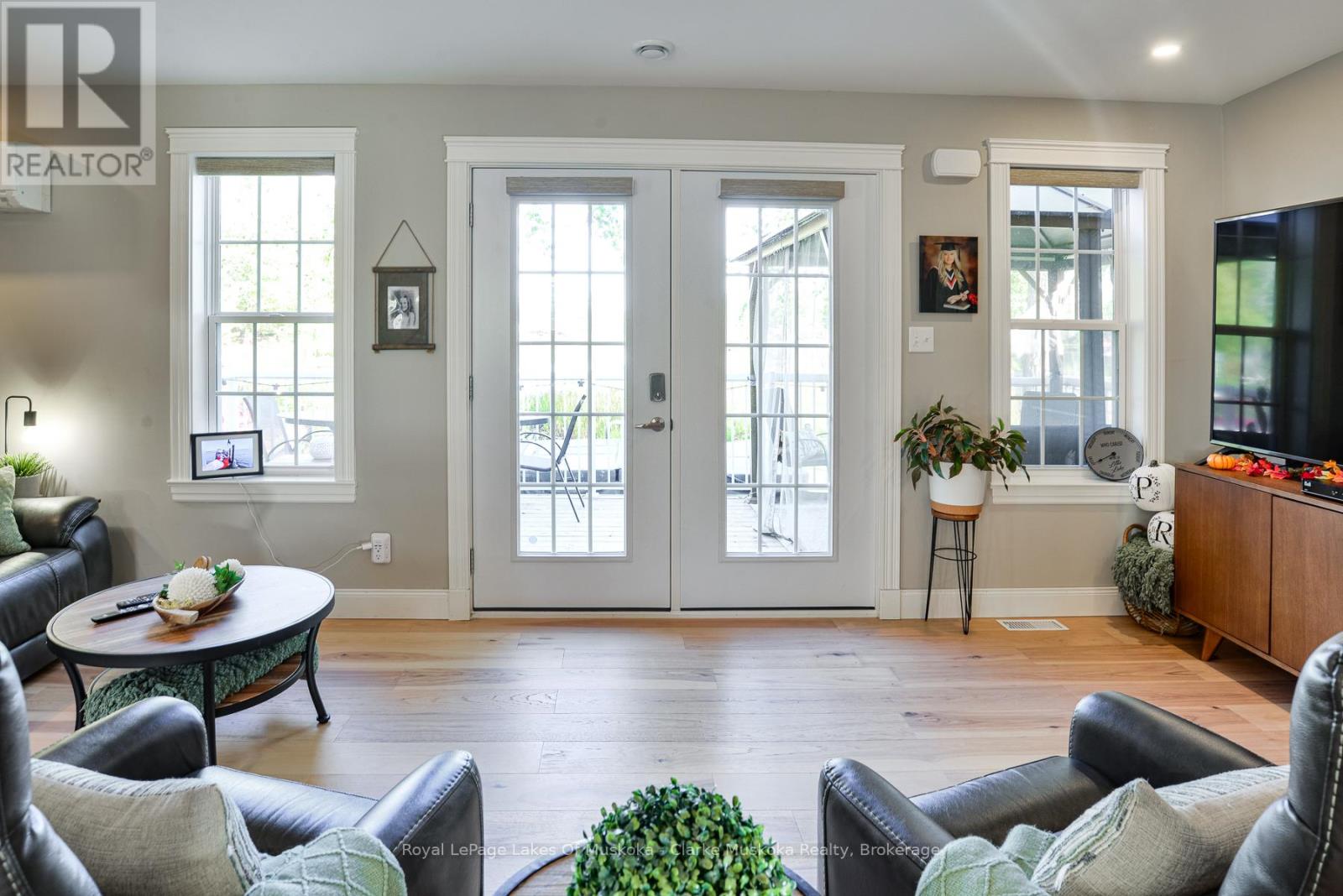 37 MINTENS LANE - 9
