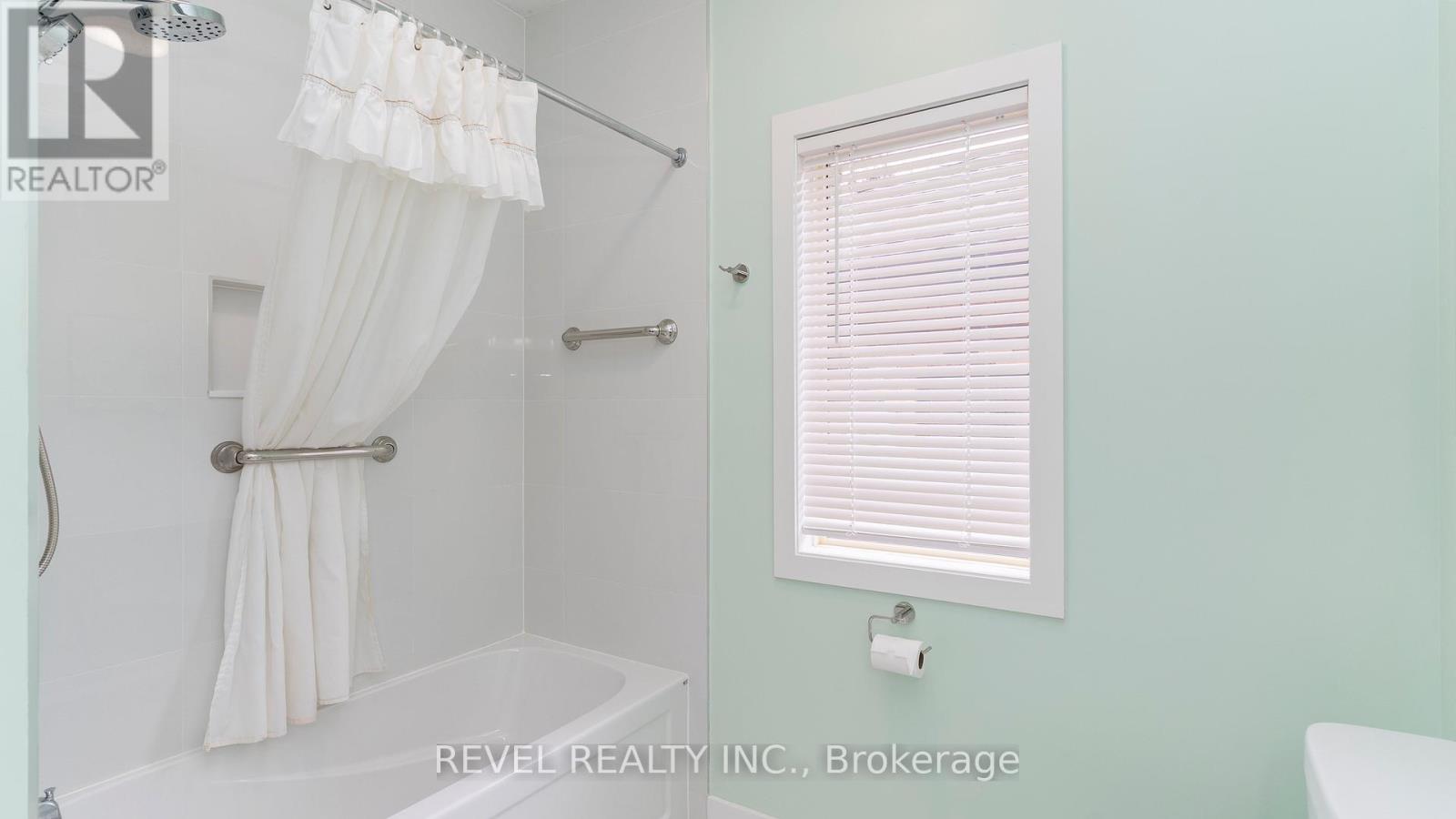 11 TALLWOOD CIRCLE - 28