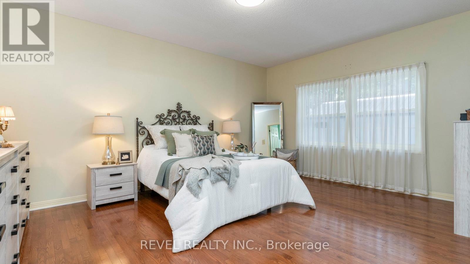 11 TALLWOOD CIRCLE - 29