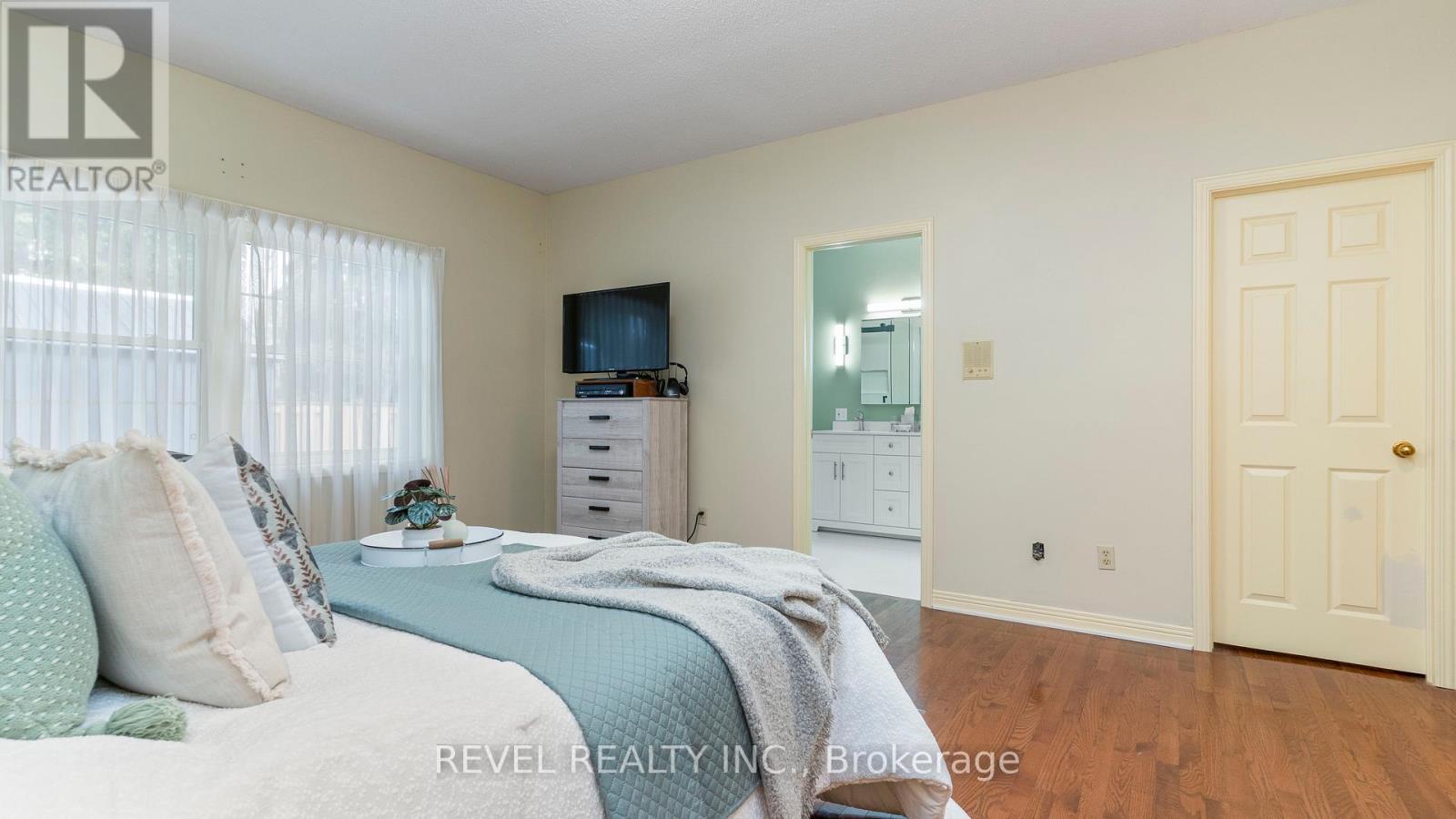 11 TALLWOOD CIRCLE - 31