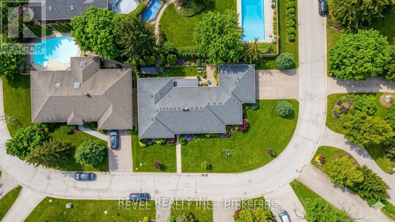 11 TALLWOOD CIRCLE - 41