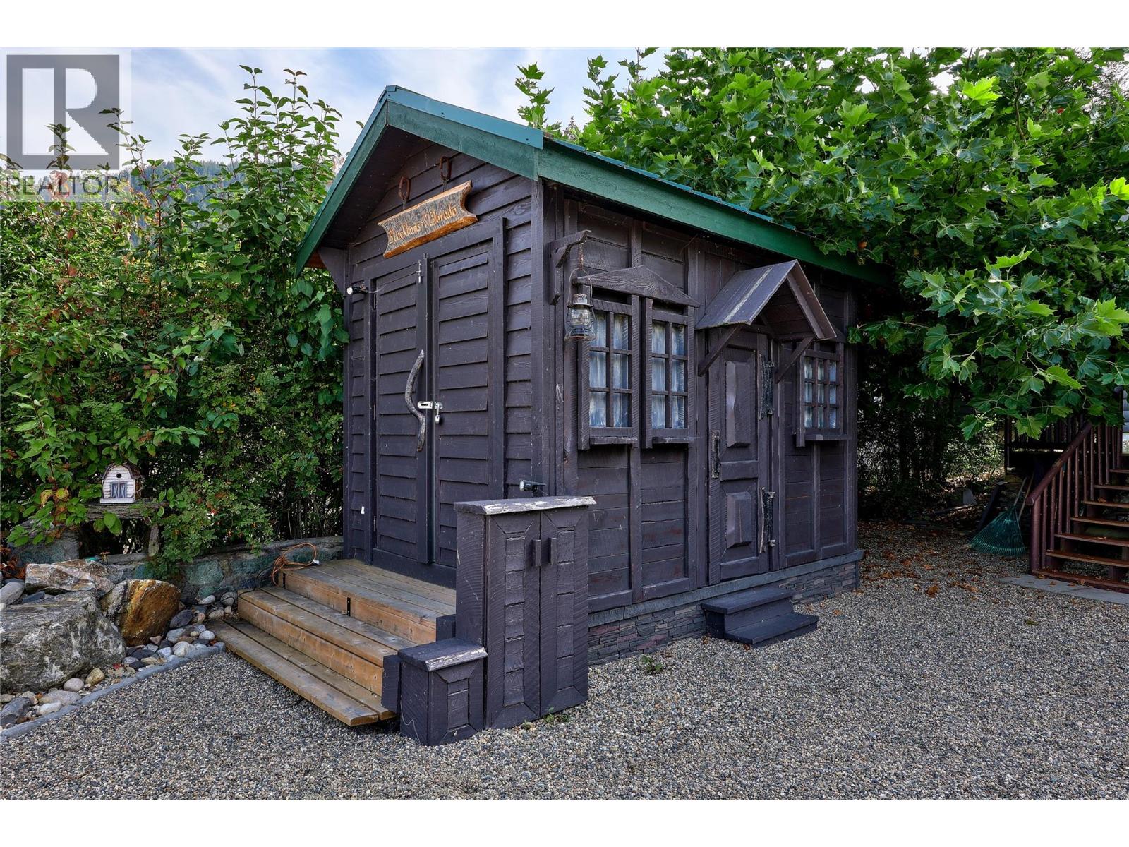 2483 Rocky Point Road - 37