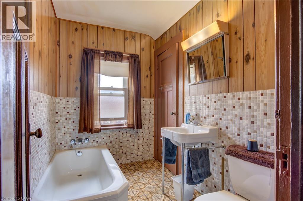 111 SIMEON Street - 14