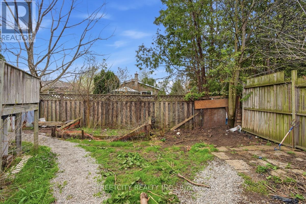 68 TALAVERA CRESCENT - 29