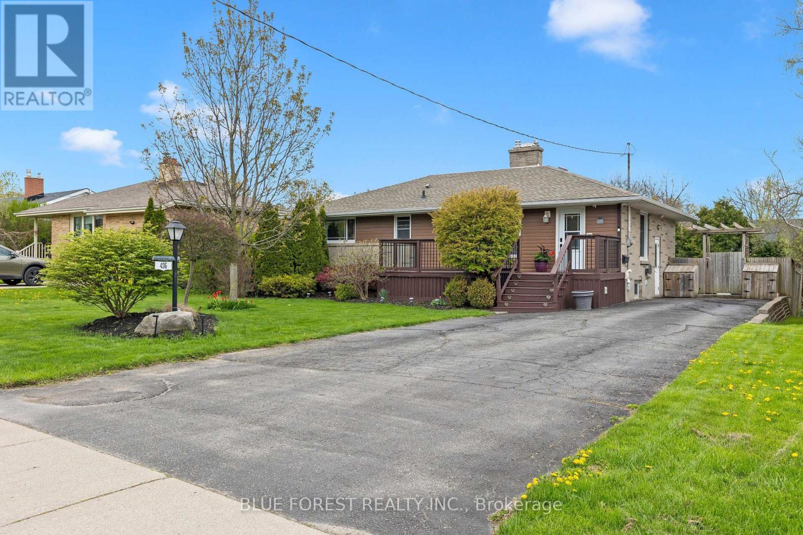 436 BASELINE ROAD E - Image 3
