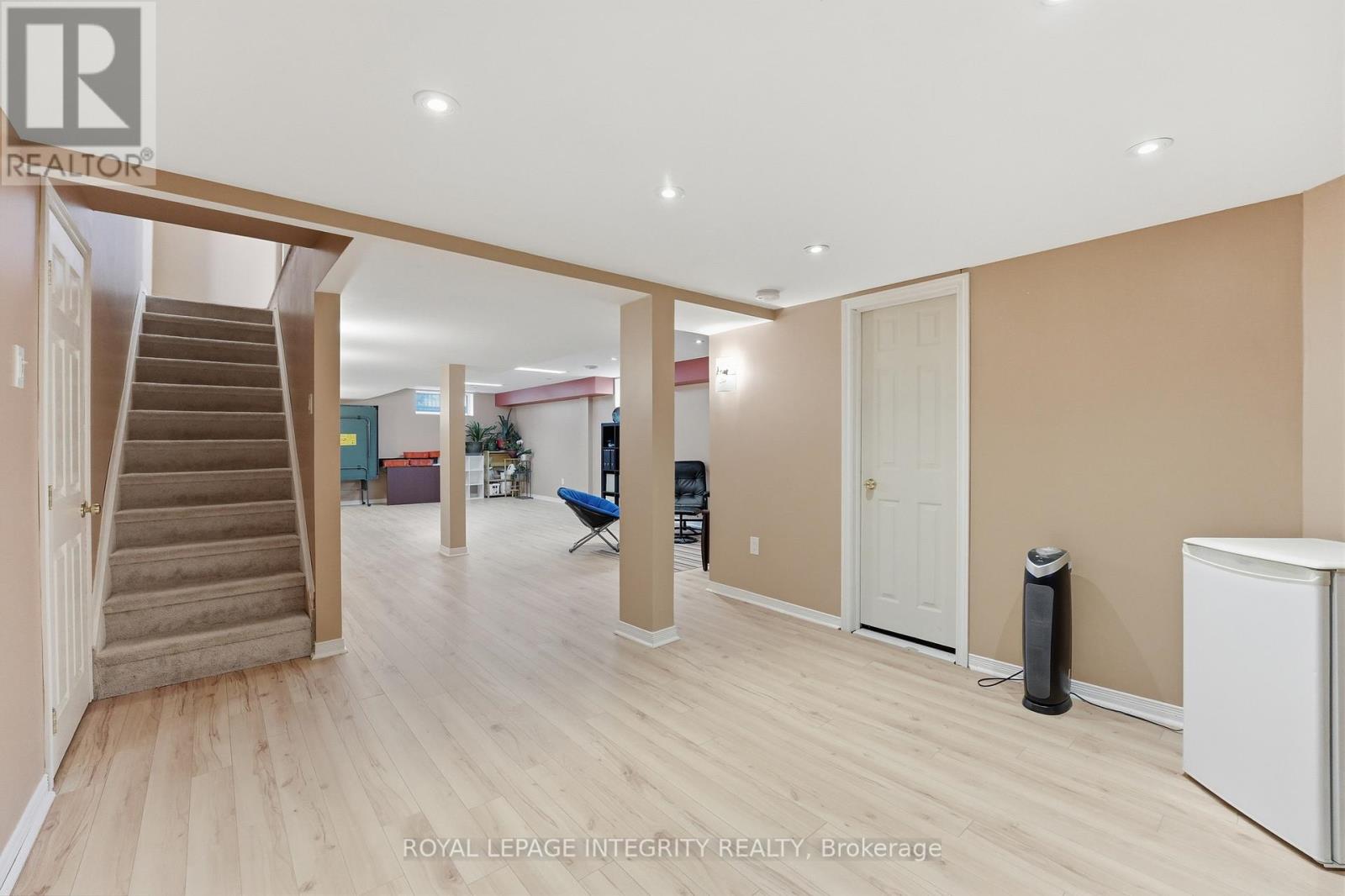 46 CATTERICK CRESCENT - 43