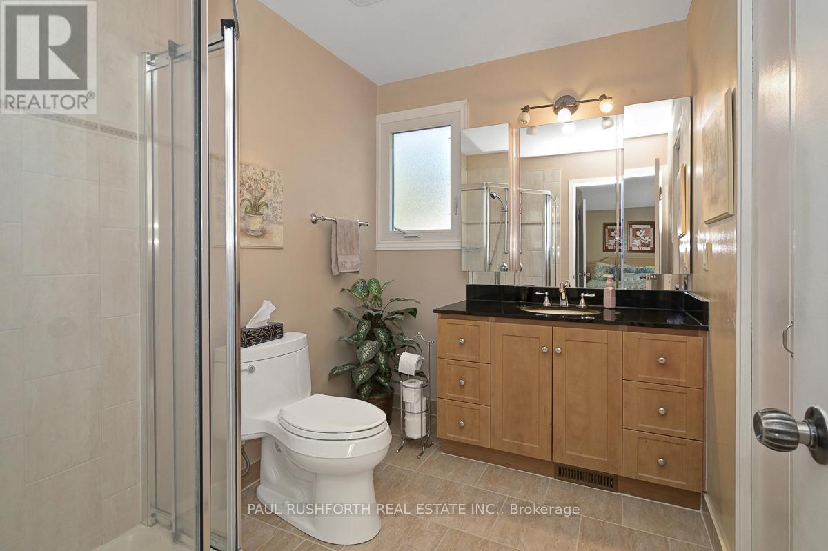 10 COSBURN AVENUE - 21