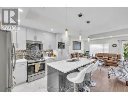 Kitchen - 163 Longpre Street, Ottawa, ON K1L7J5 Photo 7