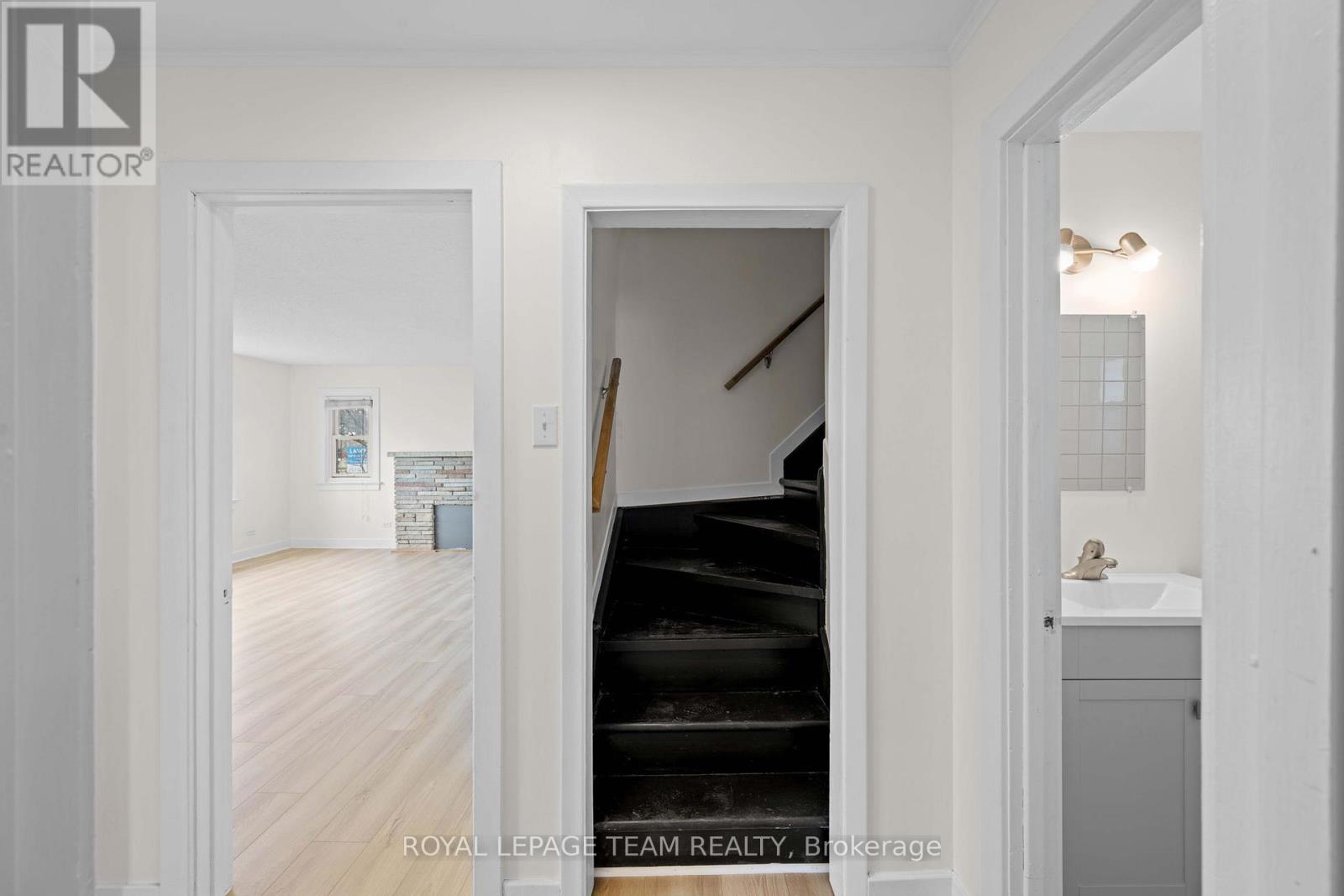 258 DANIEL STREET SOUTH STREET - 20
