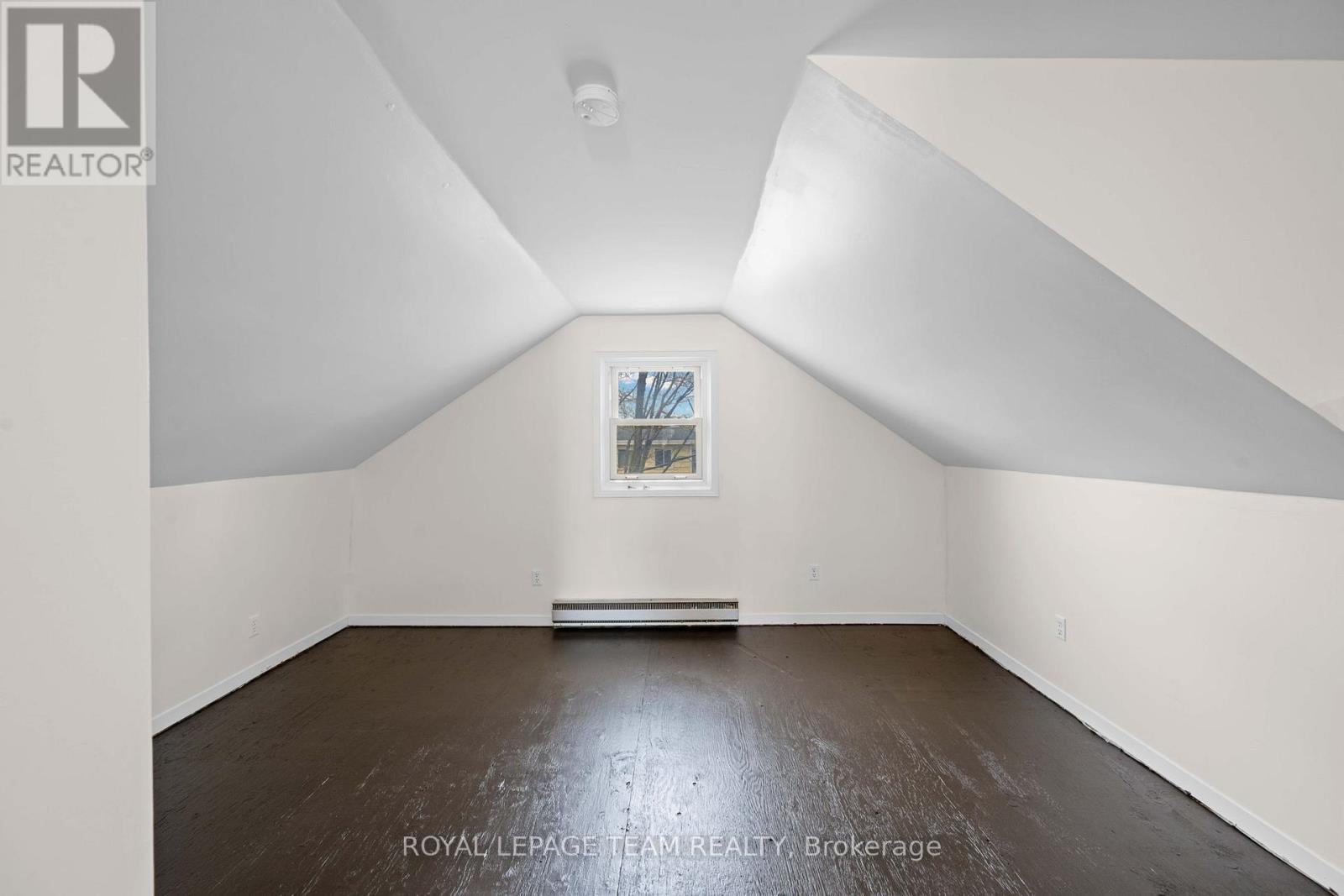 258 DANIEL STREET SOUTH STREET - 21