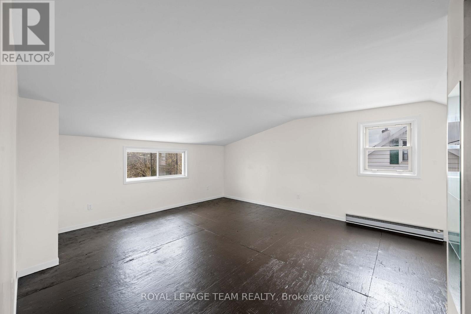 258 DANIEL STREET SOUTH STREET - 24