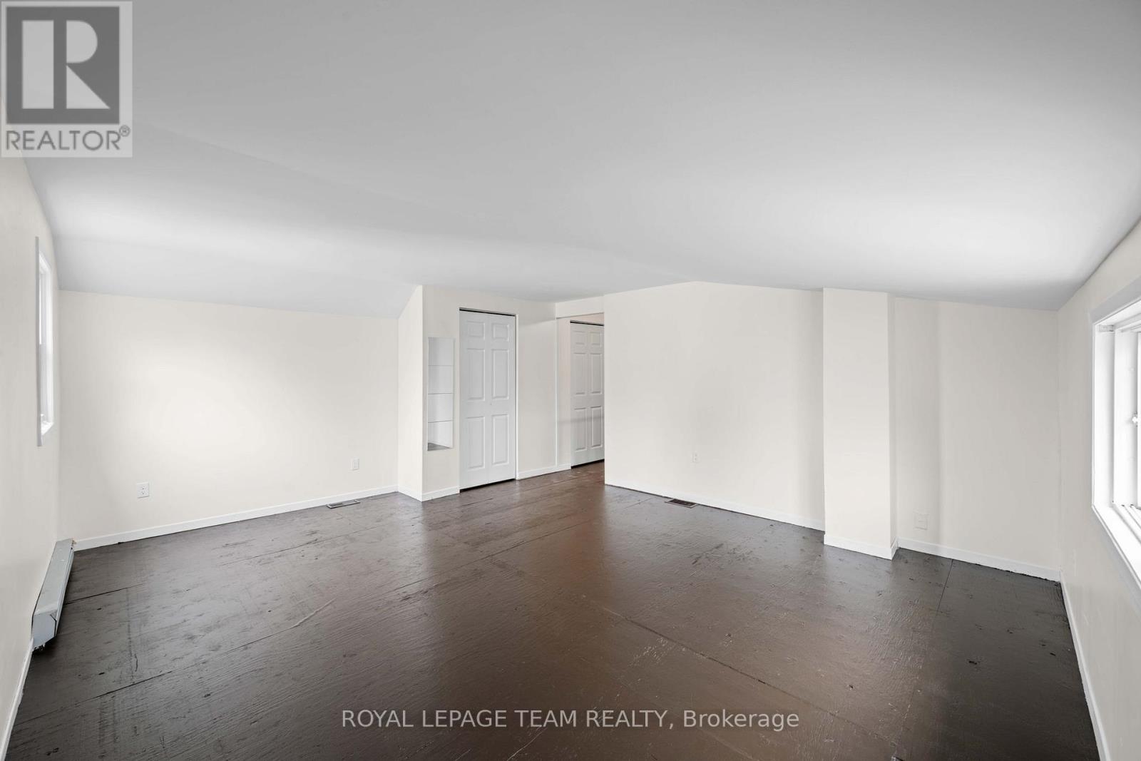 258 DANIEL STREET SOUTH STREET - 26