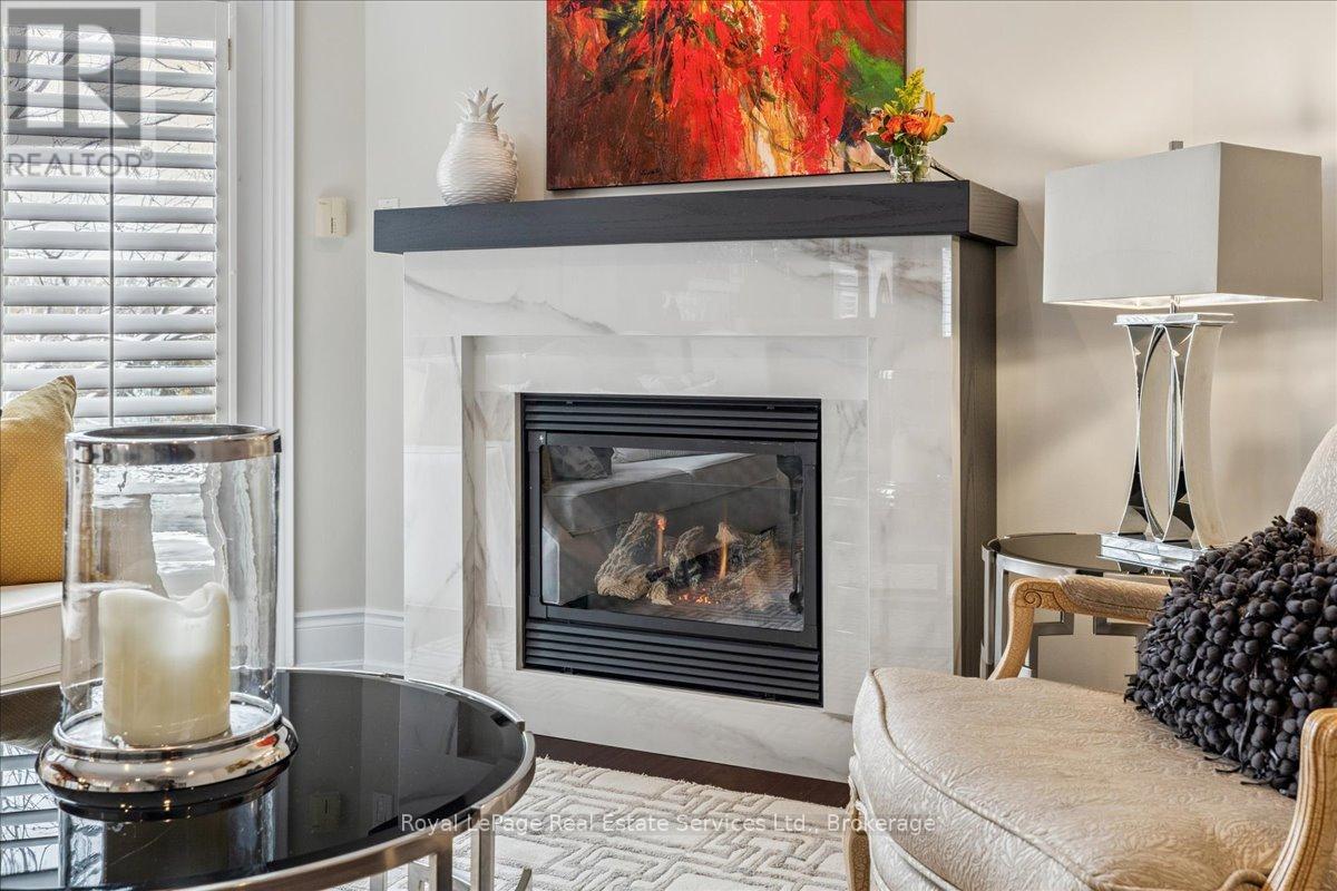 #3 120 BRONTE ROAD - 12