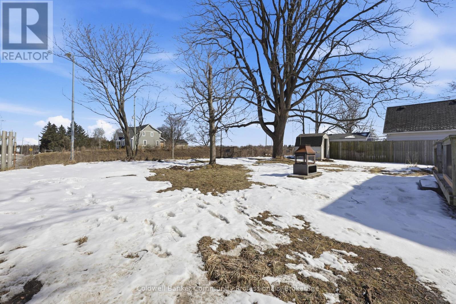 74 FREELTON ROAD - 38