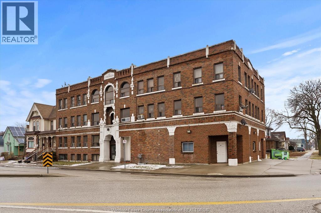 581 CATARAQUI STREET - 3