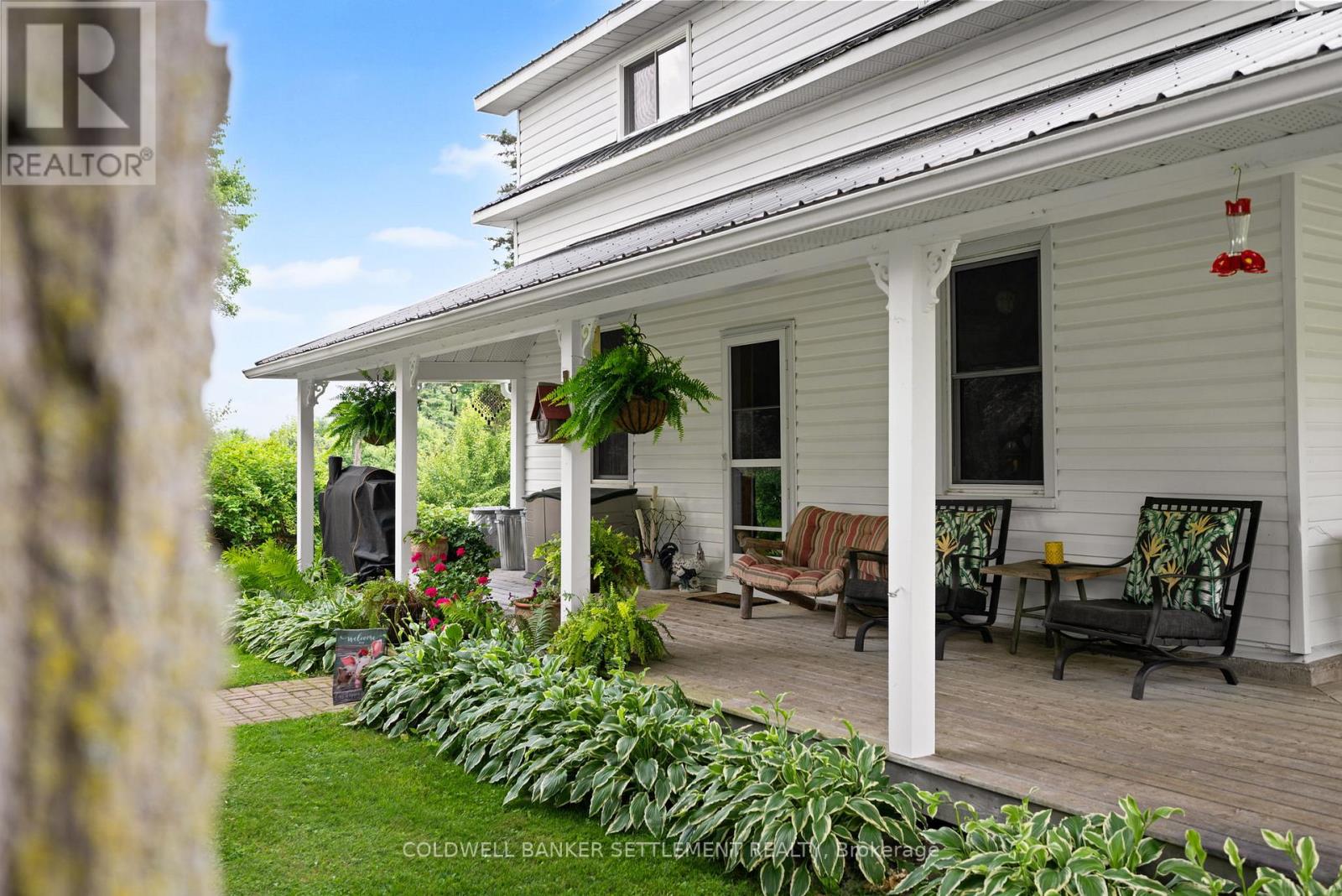 394 ELLIOTT ROAD - 12