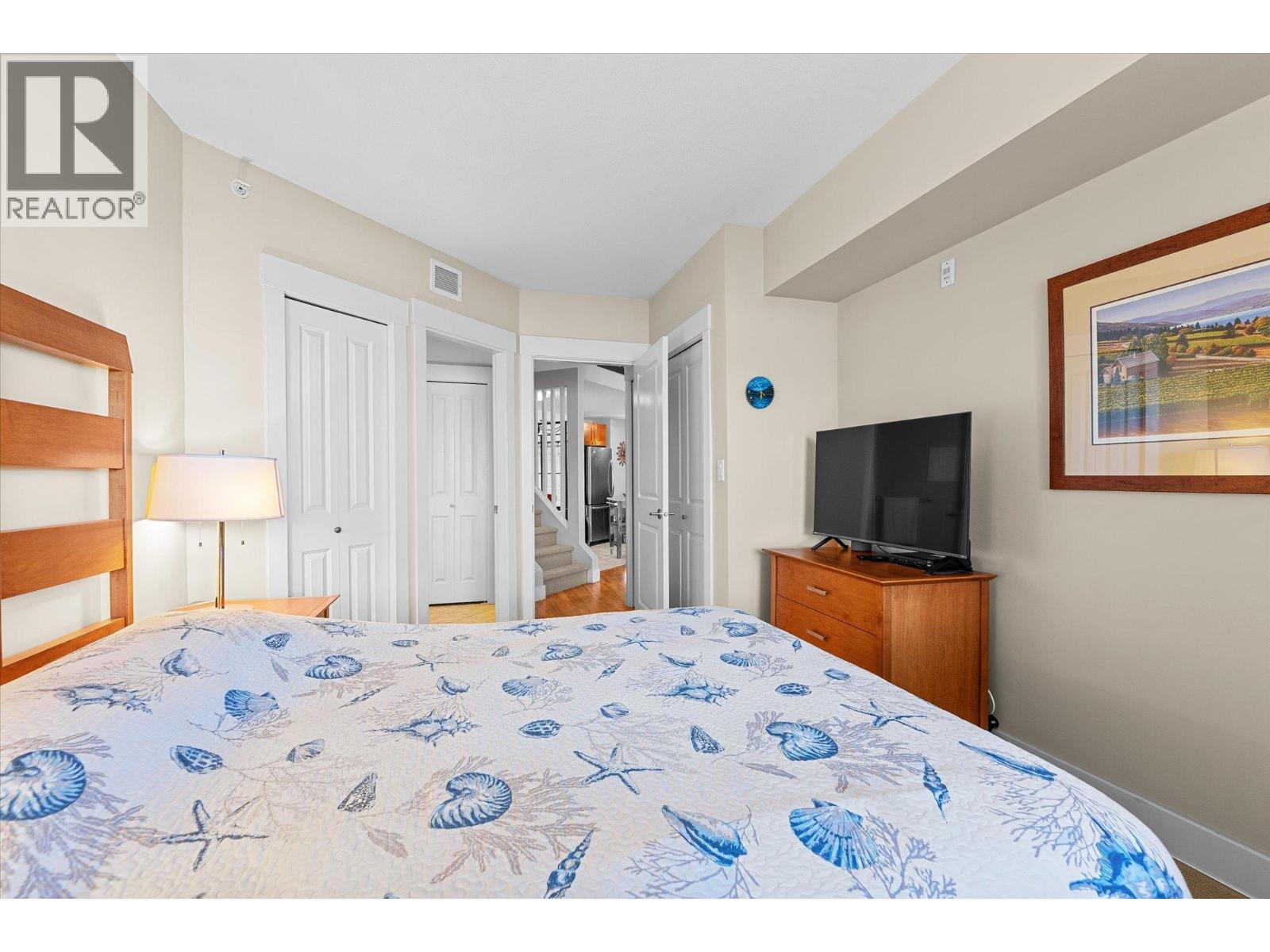 421 4205 Gellatly Road, West Kelowna