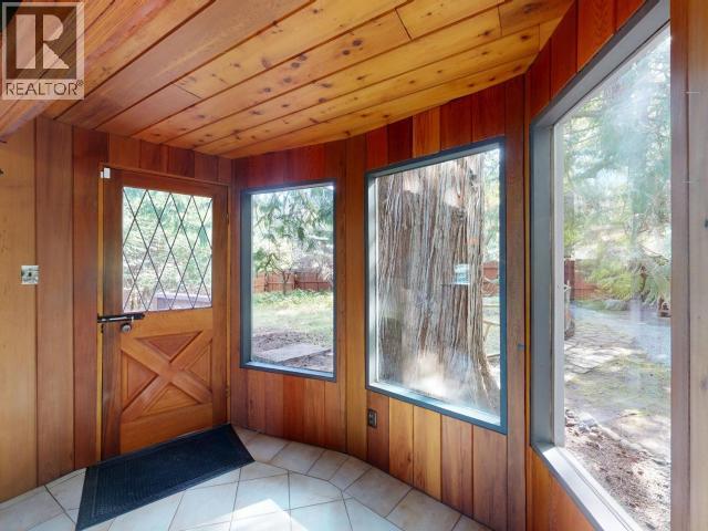 5698 GILLIES BAY ROAD - 7